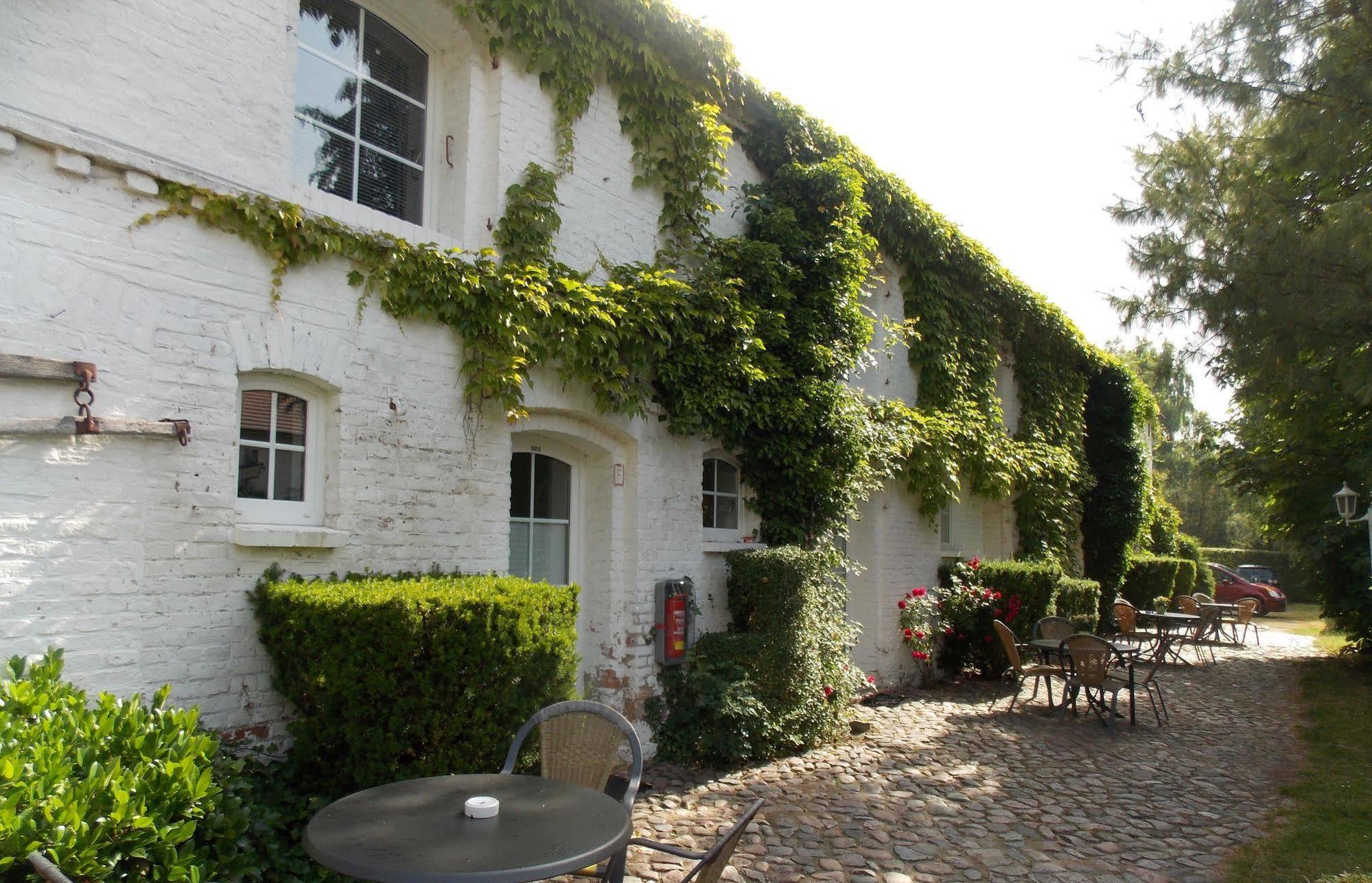 Landhaus Kyritz Hotel Exterior photo